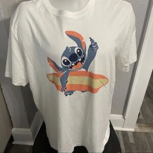 OLD NAVY Disney Stitch 2XL  T-Shirt  BluE Stitch W/Surfboard NEW No Tag